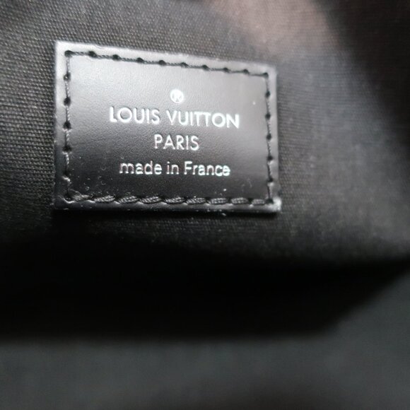 Womens Louis Vuitton AP1029 Epi Madeleine PM Black Leather Shoulder Handbag - Picture 10 of 16